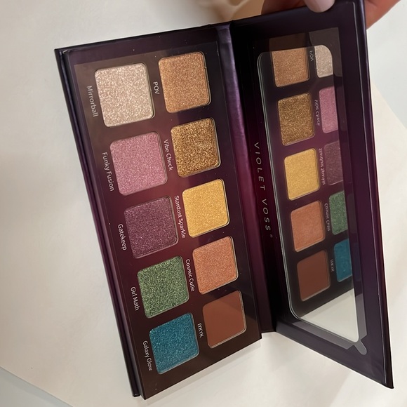 NEW! Violet Voss New in Box Disco Drip bright eyeshadow palette 10 shades - Picture 4 of 5